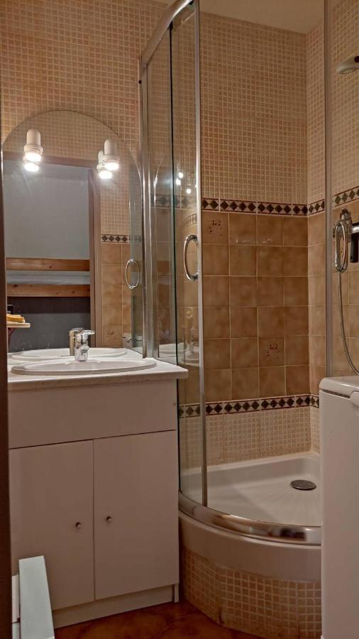 Bel Appartement Avec Piscine Proche Des Plages 锡富尔勒普拉日 外观 照片