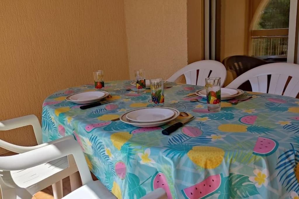 Bel Appartement Avec Piscine Proche Des Plages 锡富尔勒普拉日 外观 照片